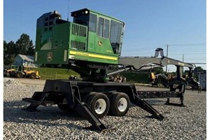 2017 John Deere 337E  Log Loader